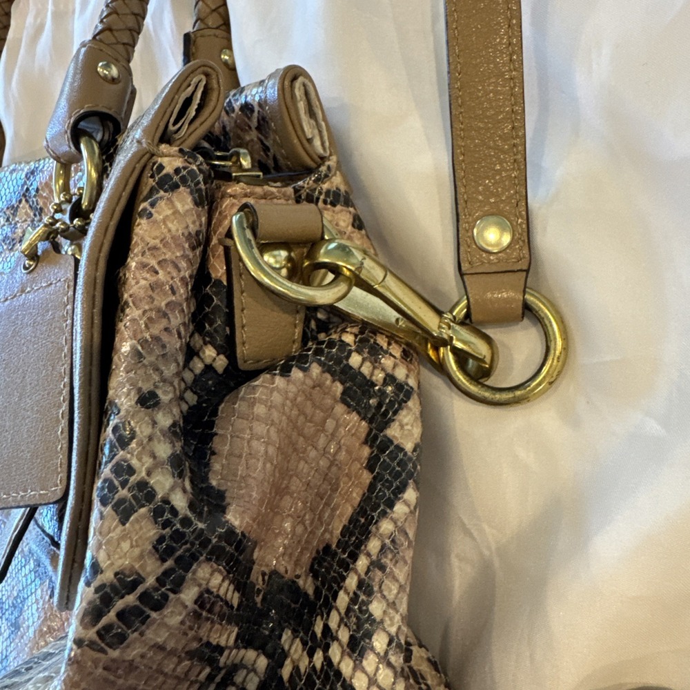 Authentic COACH Madison Flap Carryall #19638 Embossed‎ Python Leather + Wallet - Picture 9 of 16